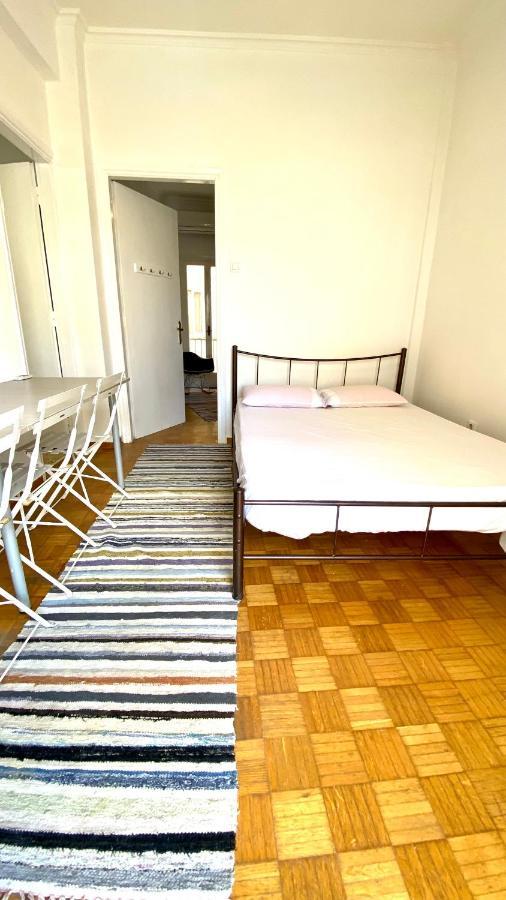 Apartamento The Bohemian In Exarcheia Athens Center Exterior foto